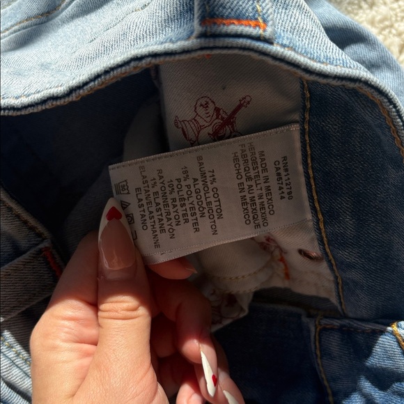 True Religion Curvy Skinny Jeans – Size 27 | Signature Horseshoe | Light Wash | - Picture 6 of 10